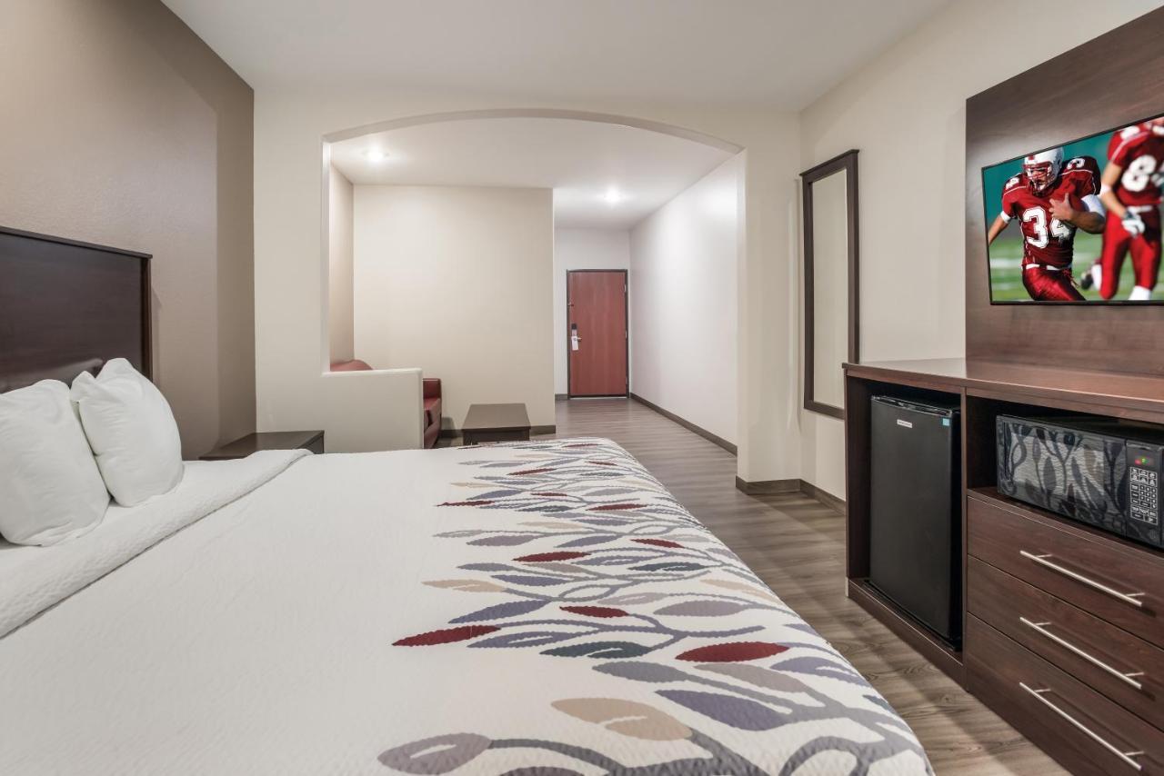 Red Roof Inn & Suites Lake Charles Buitenkant foto