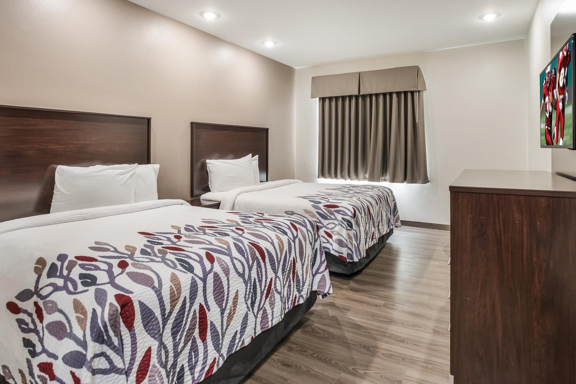 Red Roof Inn & Suites Lake Charles Buitenkant foto