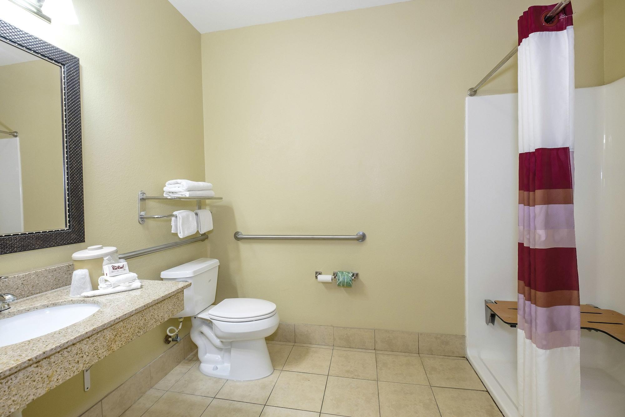 Red Roof Inn & Suites Lake Charles Buitenkant foto