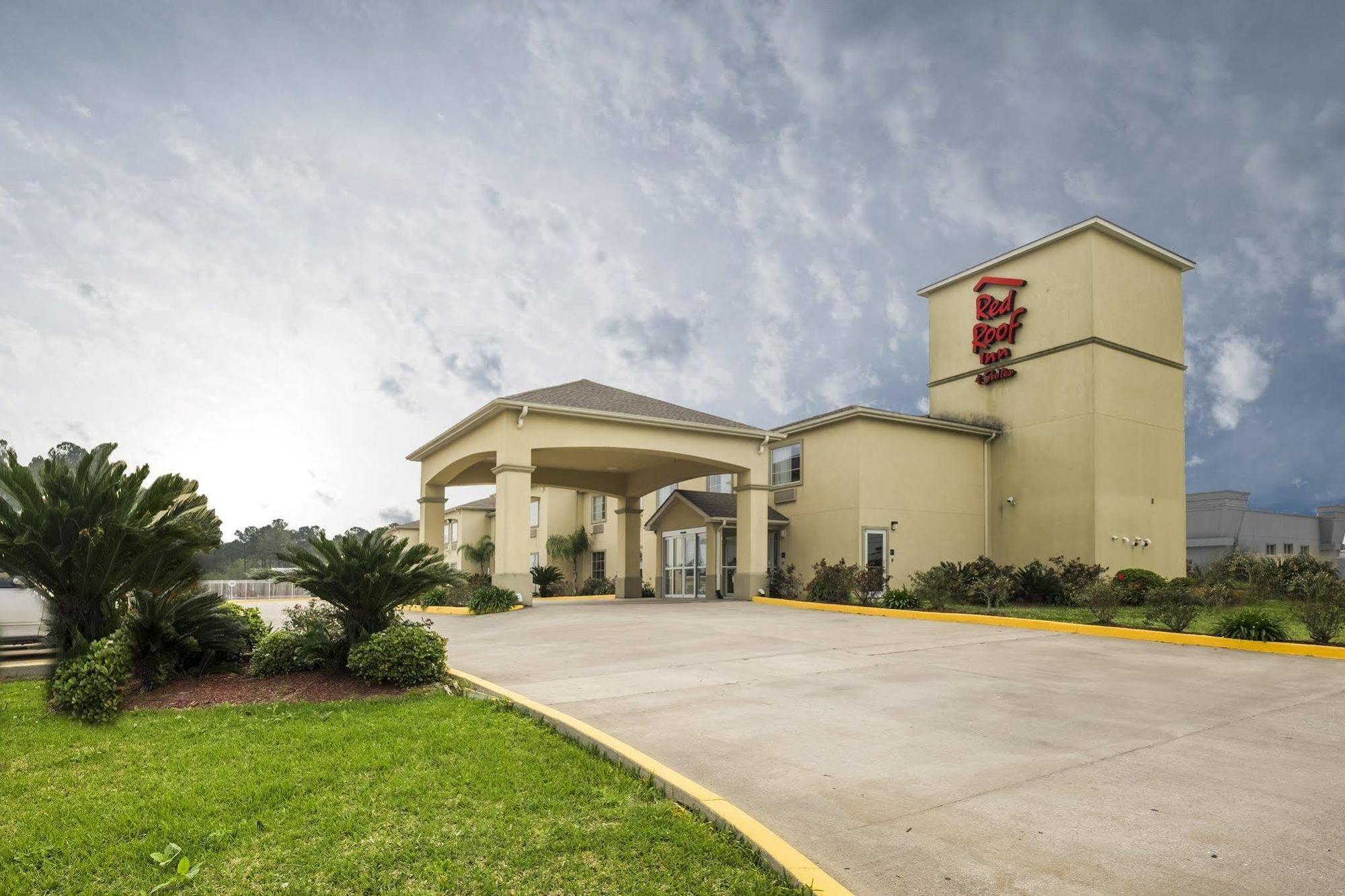 Red Roof Inn & Suites Lake Charles Buitenkant foto